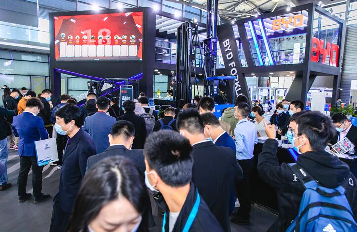 上海展台搭建中如何精准的获得客户?具体有哪些方法?