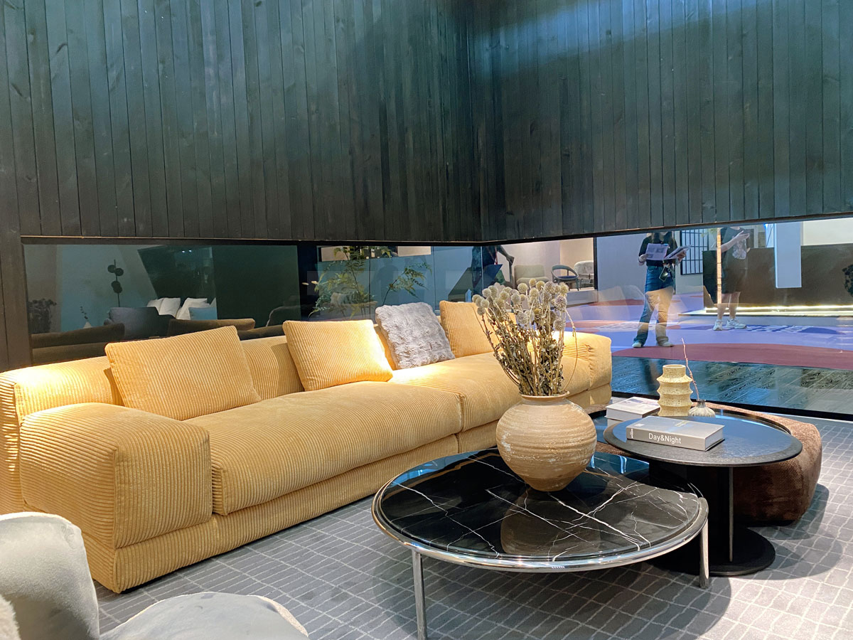 家具展台展会布置